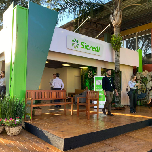 Sicredi União RS/ES está presente na Indumóveis 2023