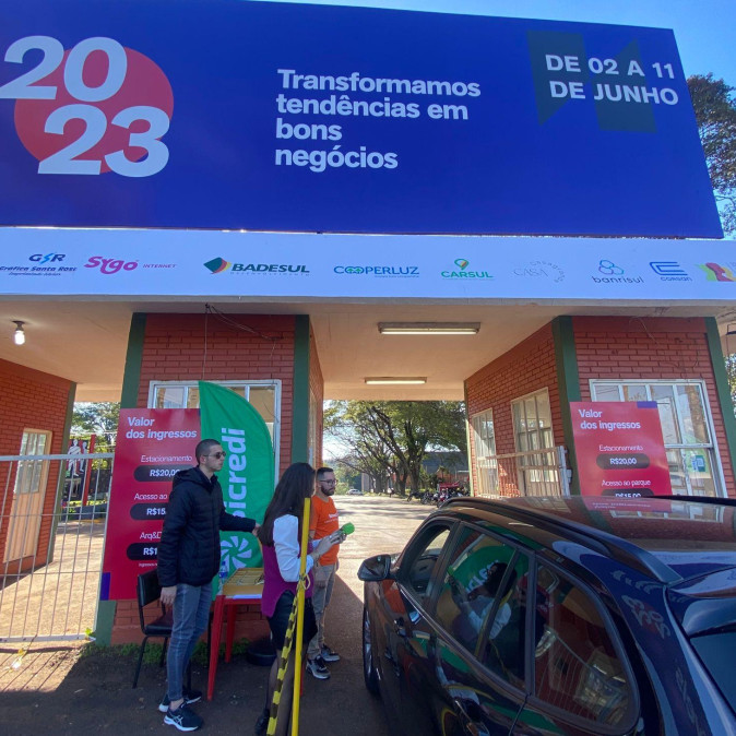 Confira a programação deste domingo na Indumóveis 2023